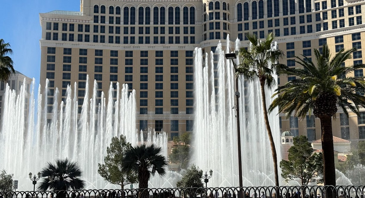 Photo: Rhett Allain. Fountains of Bellagio, Las Vegas, NV