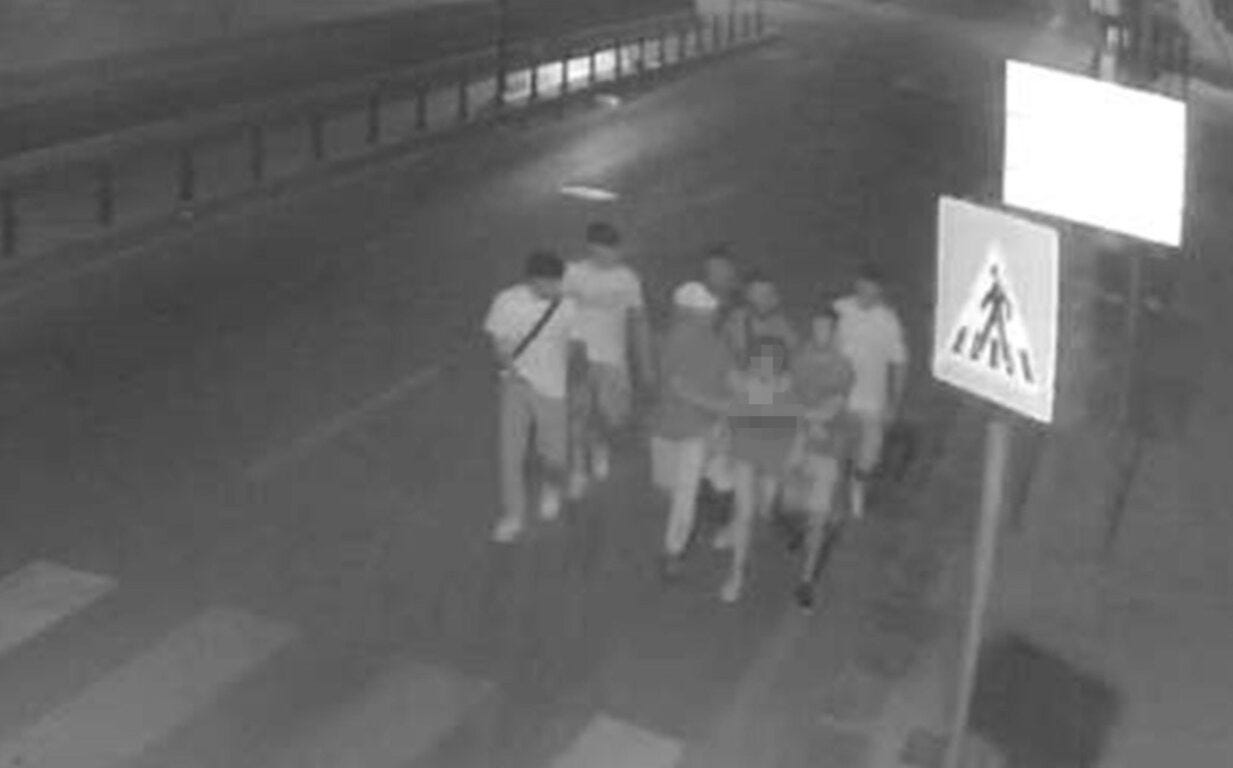 Palermo, ragazza violentata da sette ragazzi