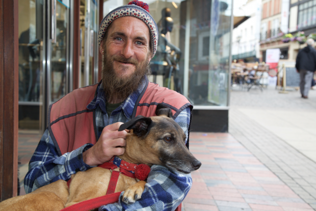 New Service for Homeless Dogs Launched in London - The Big Issue