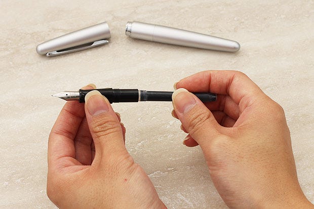 Points To Keep In Mind While Choosing A Calligraphy Pen