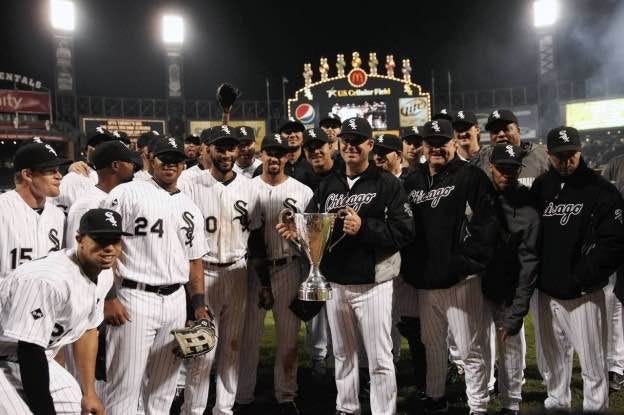 The Chicago White Sox celebrate winning Game 4 of the 2005 World