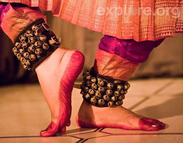 Bharatanatyam leg best sale chain