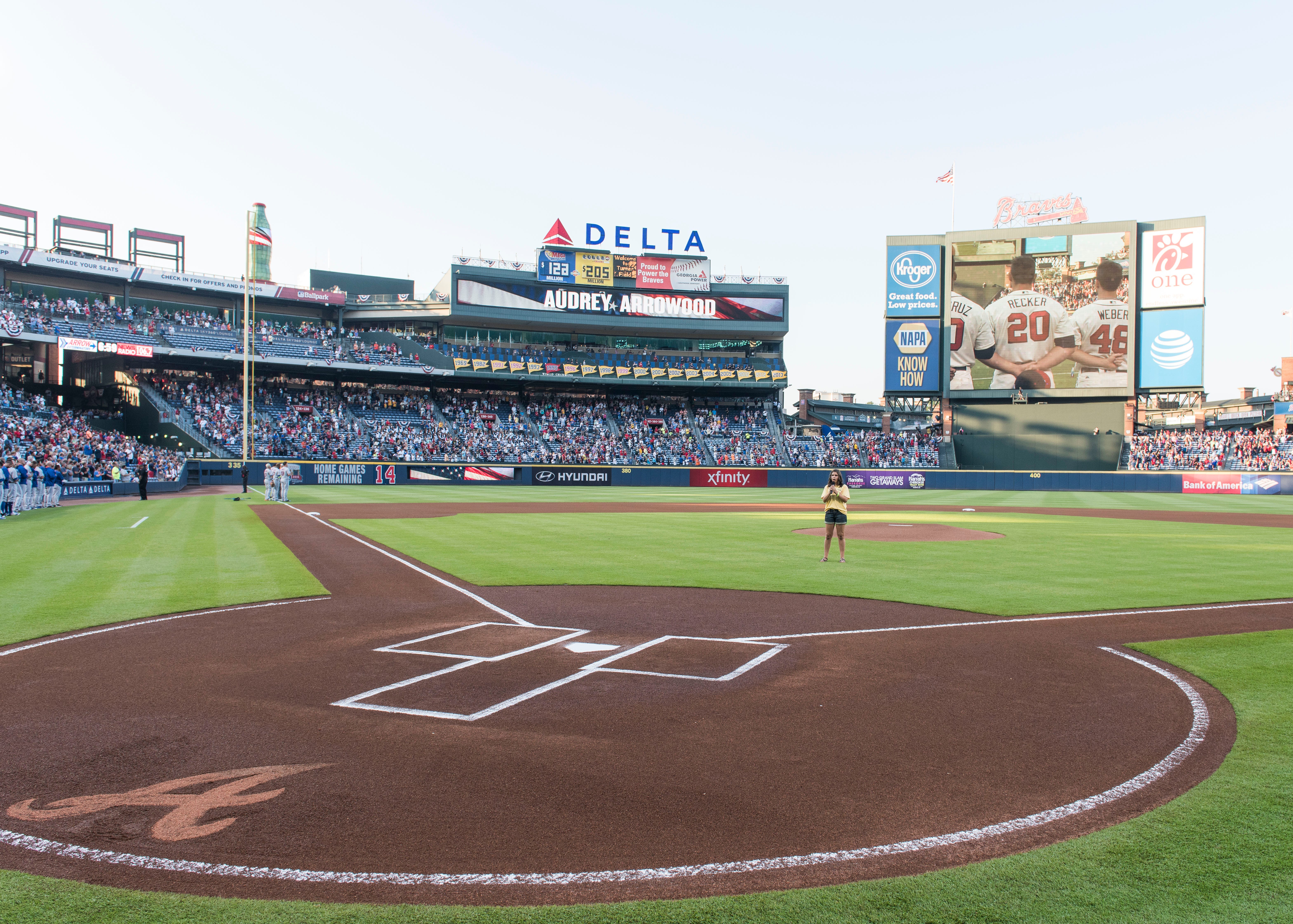 Atlanta Braves on X: In honor of Childhood Cancer Awareness Day