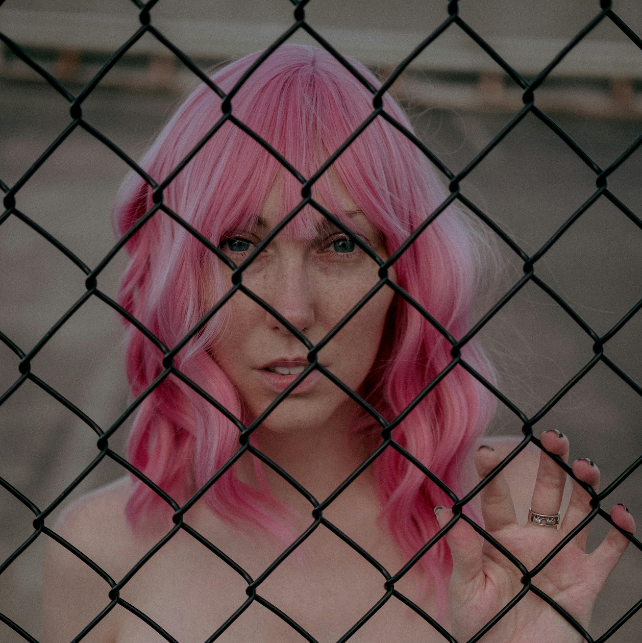 Going through a Breakup? 7 Ways to Emotionally Detach to Get Through it.