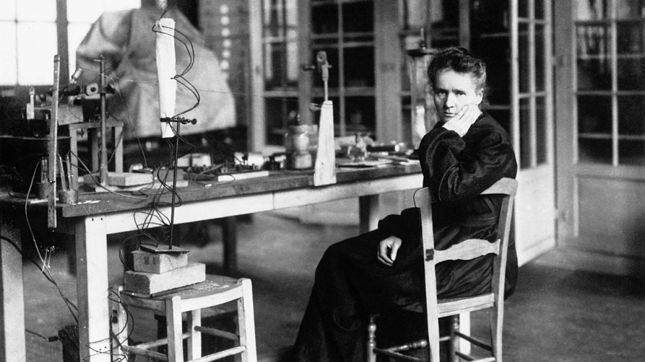 300 Kelimede Marie Skłodowska Curie!