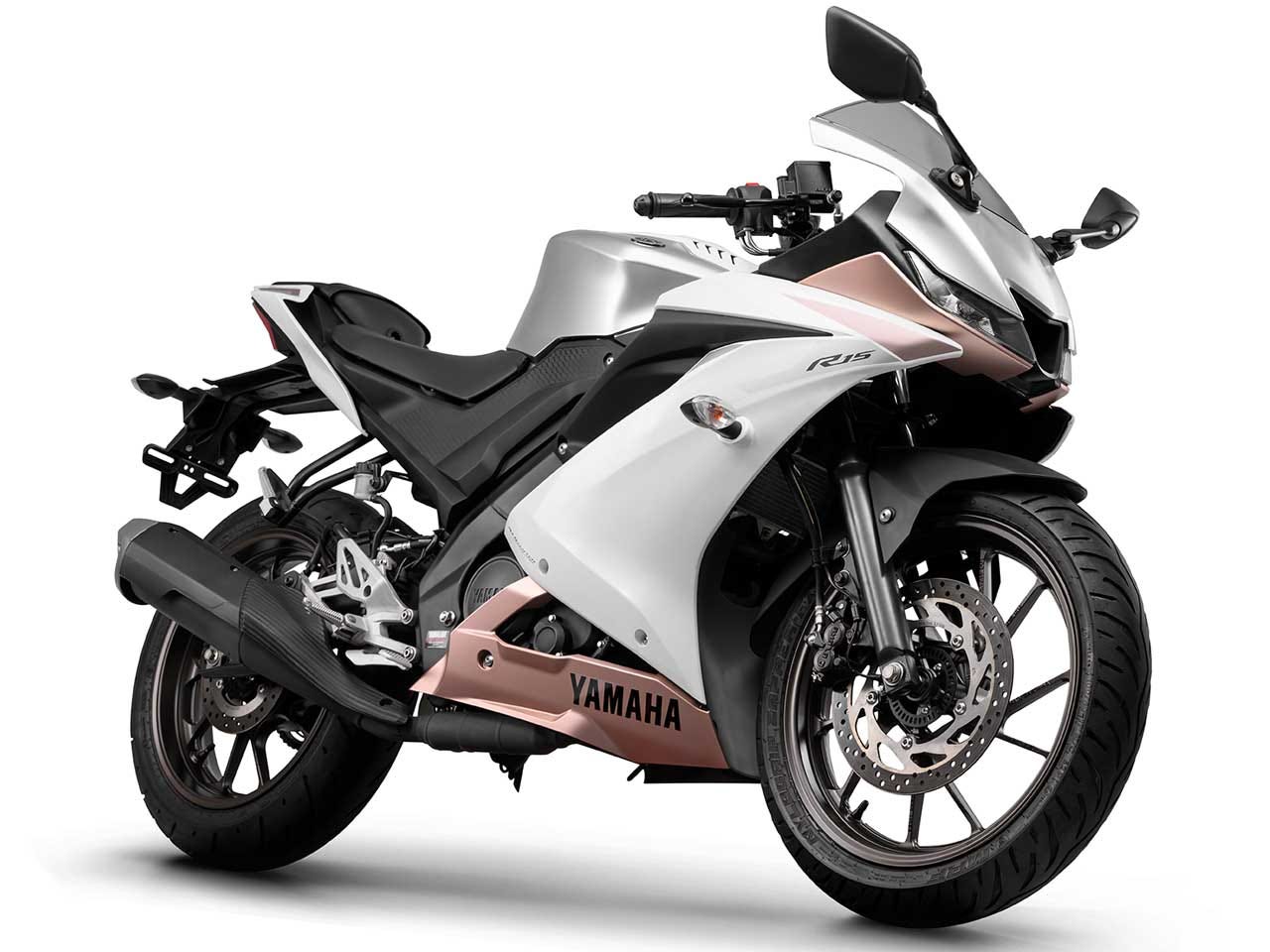Yamaha YZF-R15 é a moto 0KM mais buscada do Brasil em abril de 2026; segundo plataforma