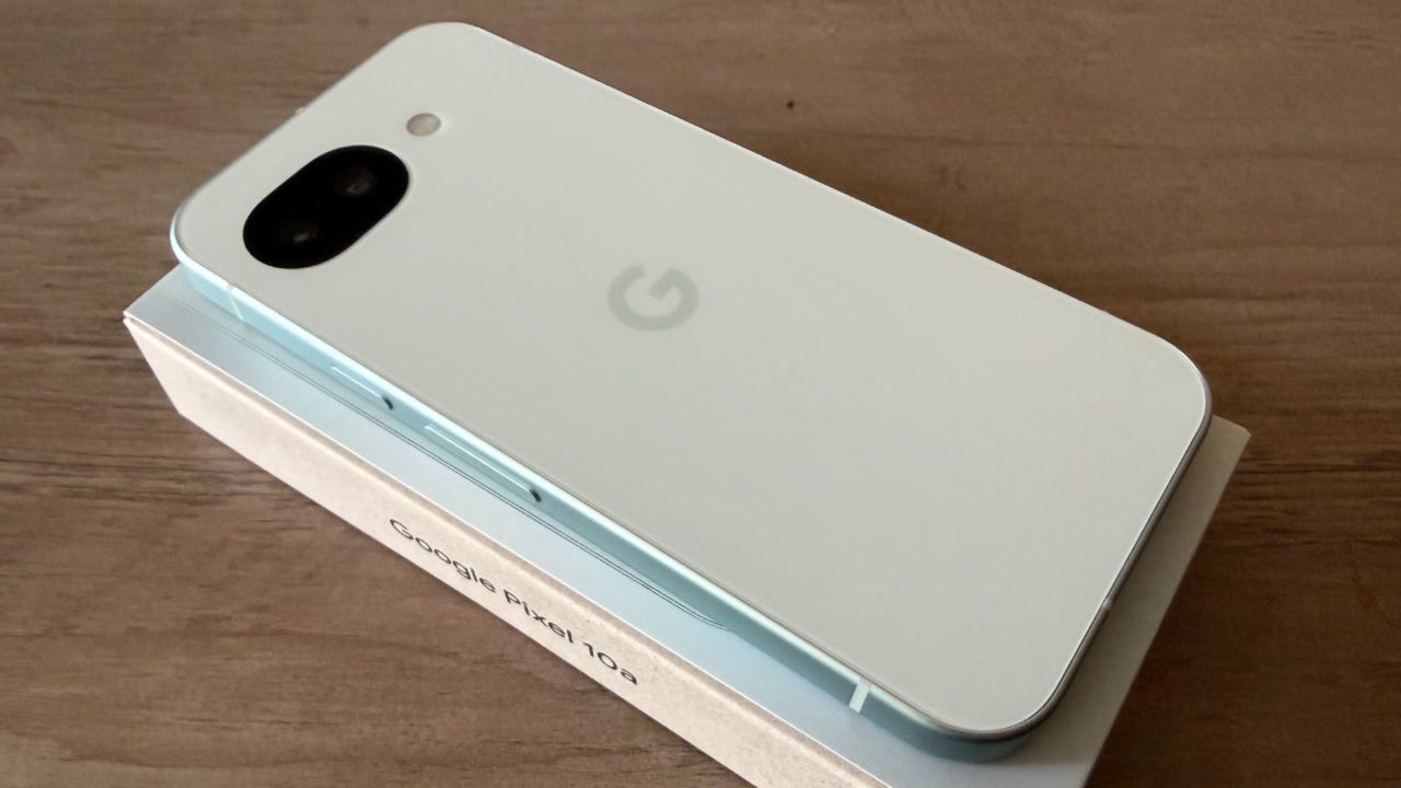 Pixel 10 vs Pixel 10a : le Pixel 10a vaut-il vraiment l’achat en 2026 ?