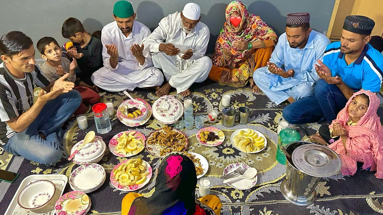 How to Make a Full Ramzan Iftar Table on a Budget in 2026