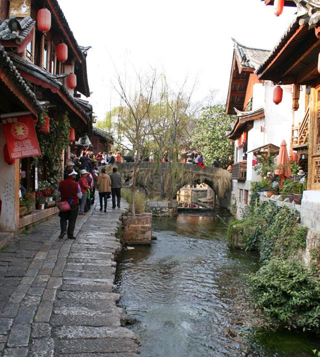 The Brit's Bucket List: Must-See Destinations in China - Lijiang: Old Town Charm and Naxi Culture