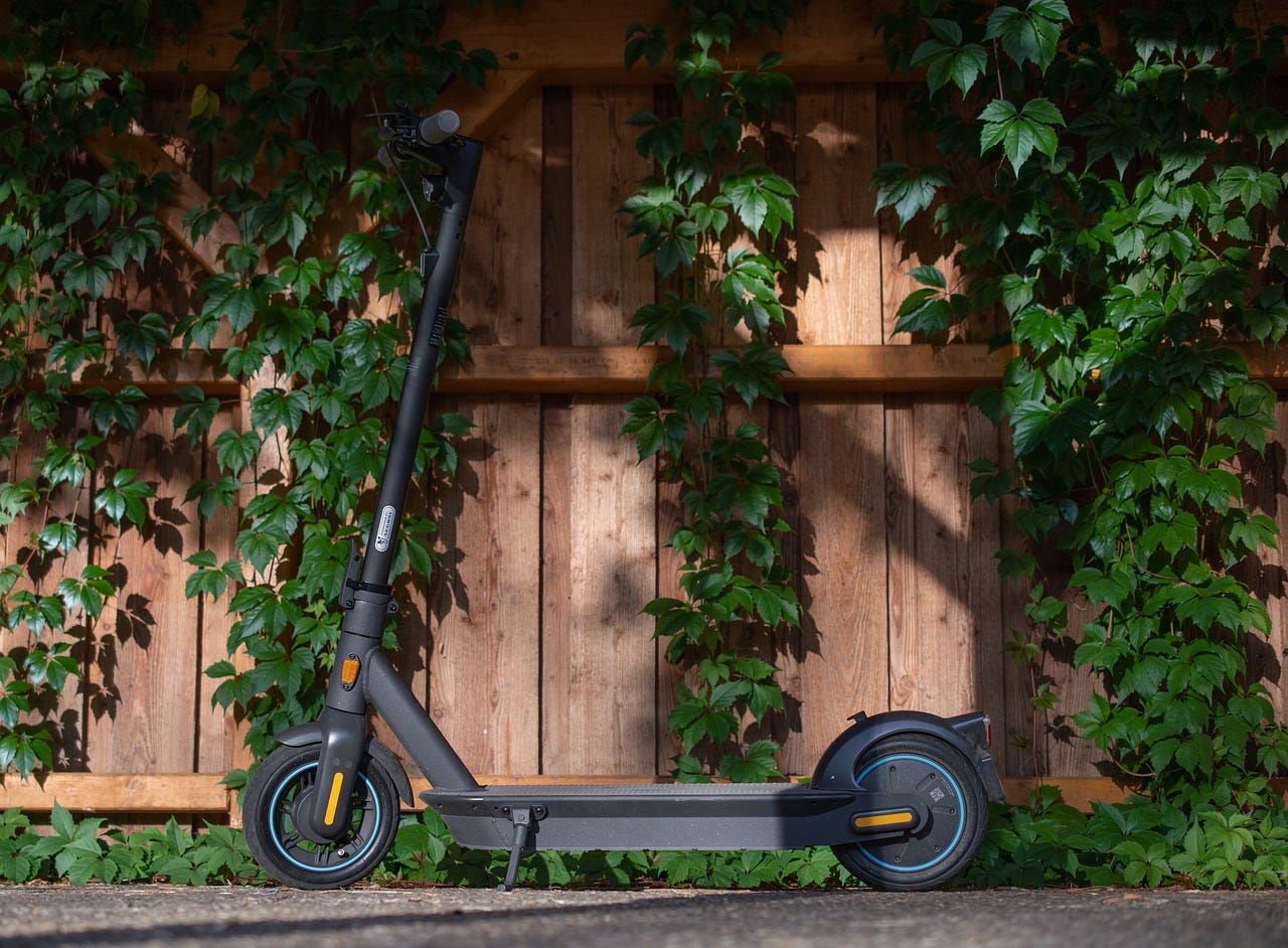 Efficient And Powerful: Arwibon 5600W Electric Scooter