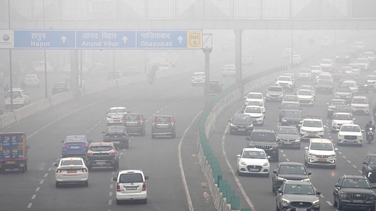 Delhi-NCR shrouded in dense fog as air quality stays very poor