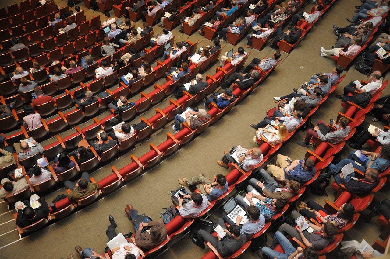 Top MLOps and AI Conferences to Attend in 2024