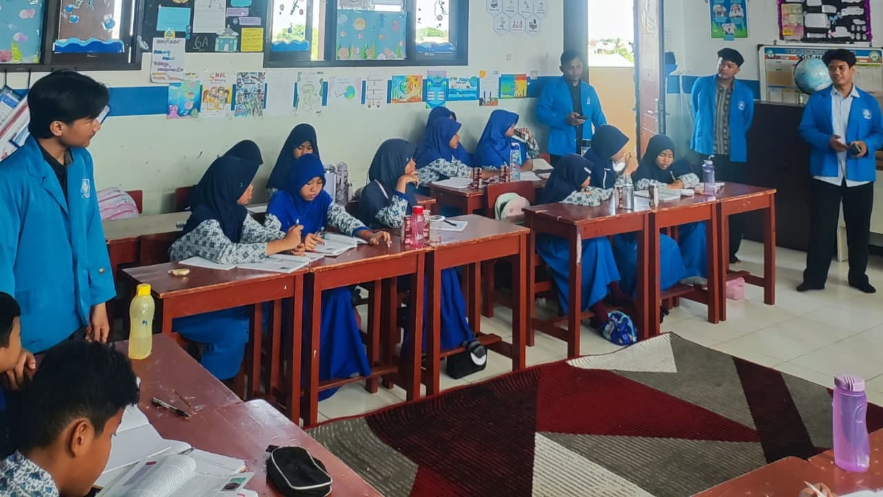 PKM UBSI 2025: Menginspirasi Pembelajaran Sejarah Islam di SDIT Haniya melalui Materi Haji Wada’…