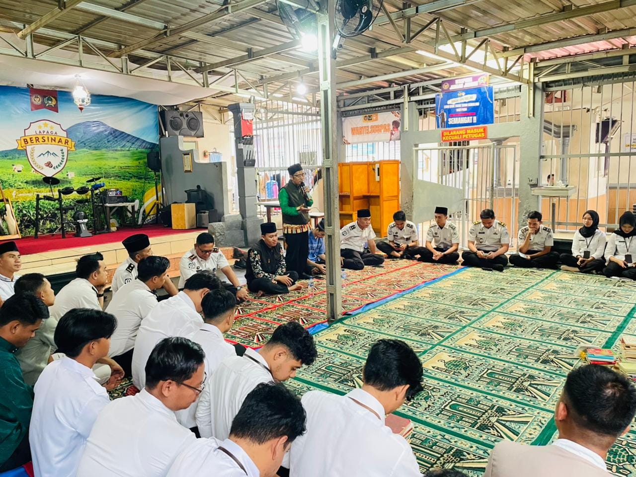 Menguatkan Iman dan Kebersamaan, Petugas Lapas Pagar Alam Gelar Doa Bersama