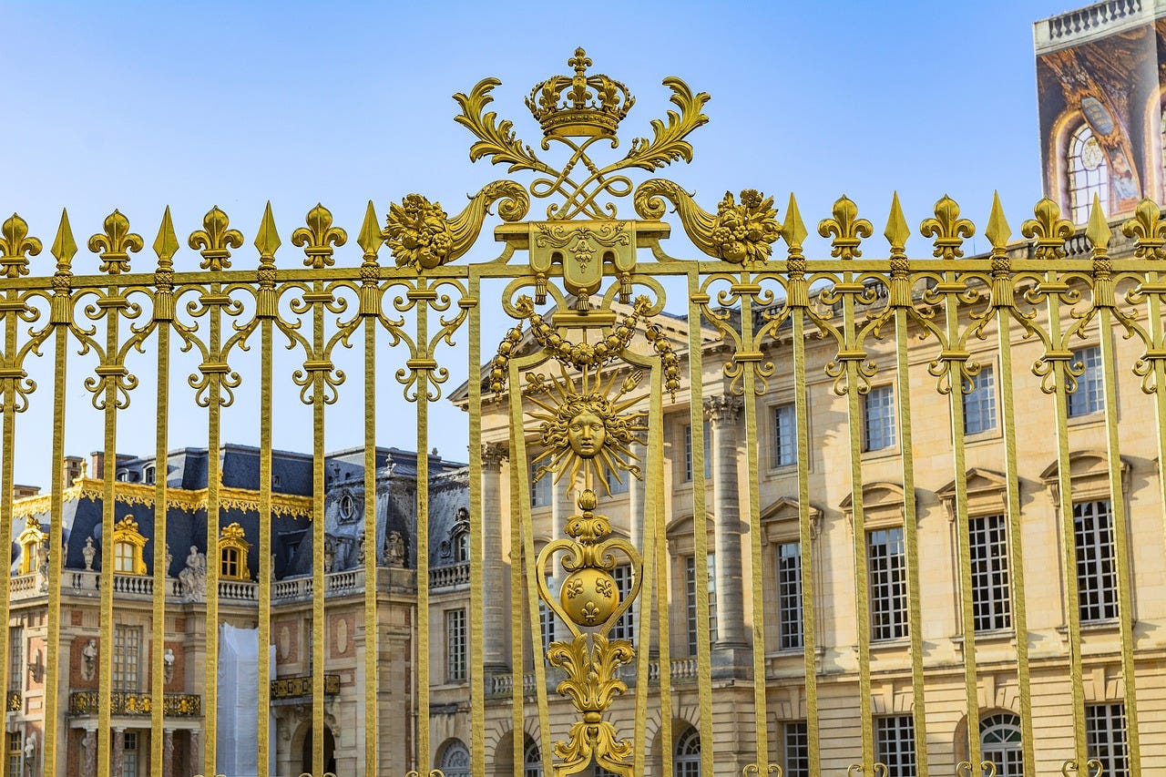 A Day of Royal Splendor: Visiting the Palace of Versailles