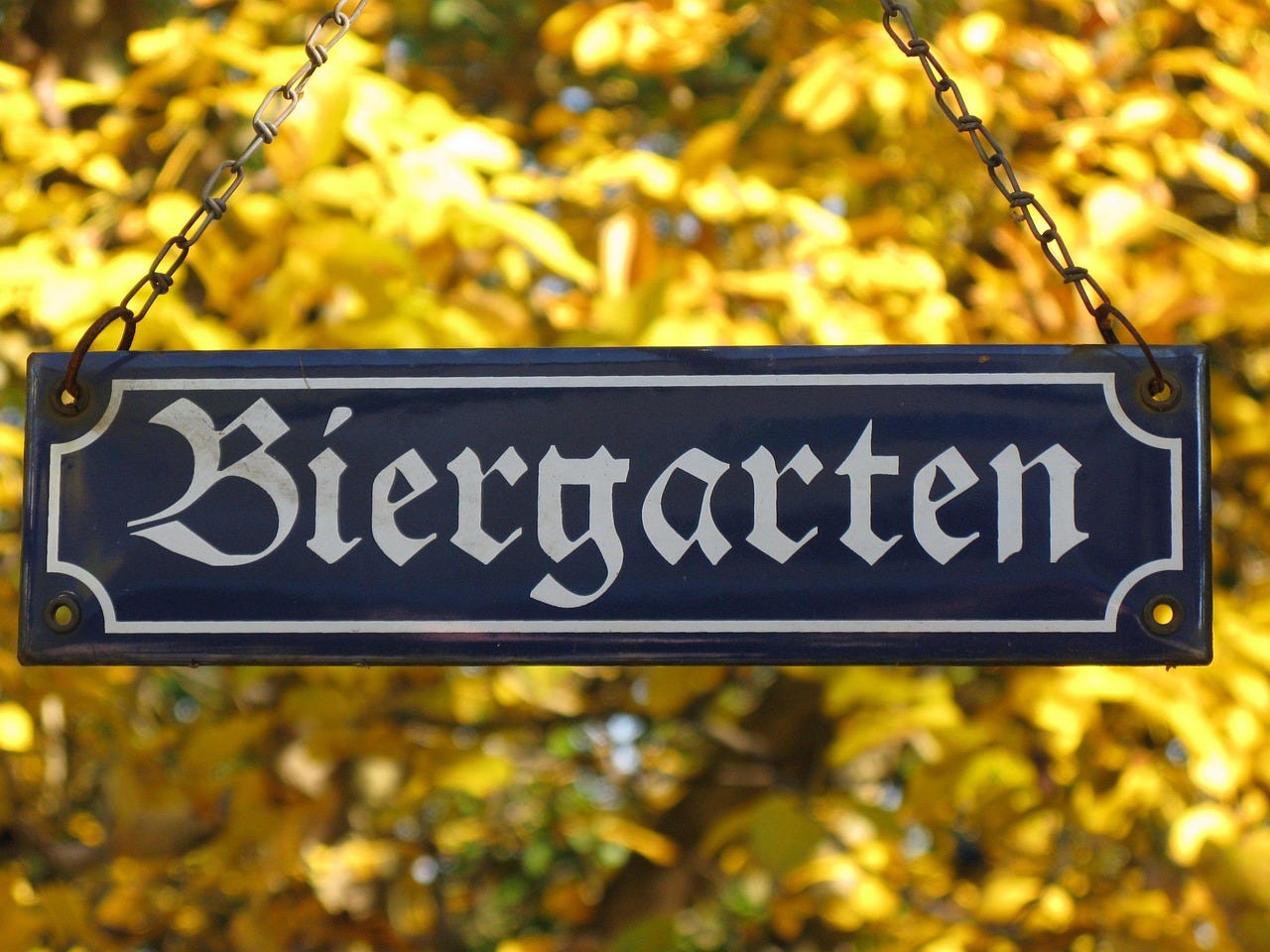 Hoppyjoker’s Microlearning | Biergarten — Από Τα Βάθη Των Κελαριών Στα Τεράστια Πάρκα