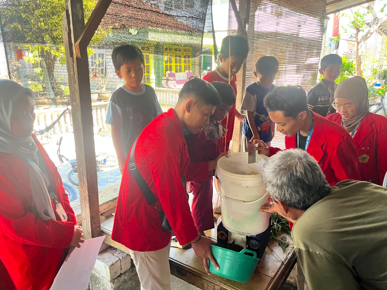 UNTAG Surabaya Community Service Students Create Feed Chopper for Goat Farmers in Kemangi Village…