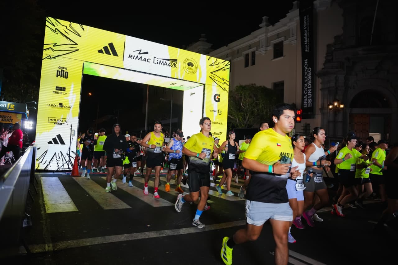 Foto 4: Comenzó la maratón, a oscuras, bien concentrado sin saber lo que se venía más adelante