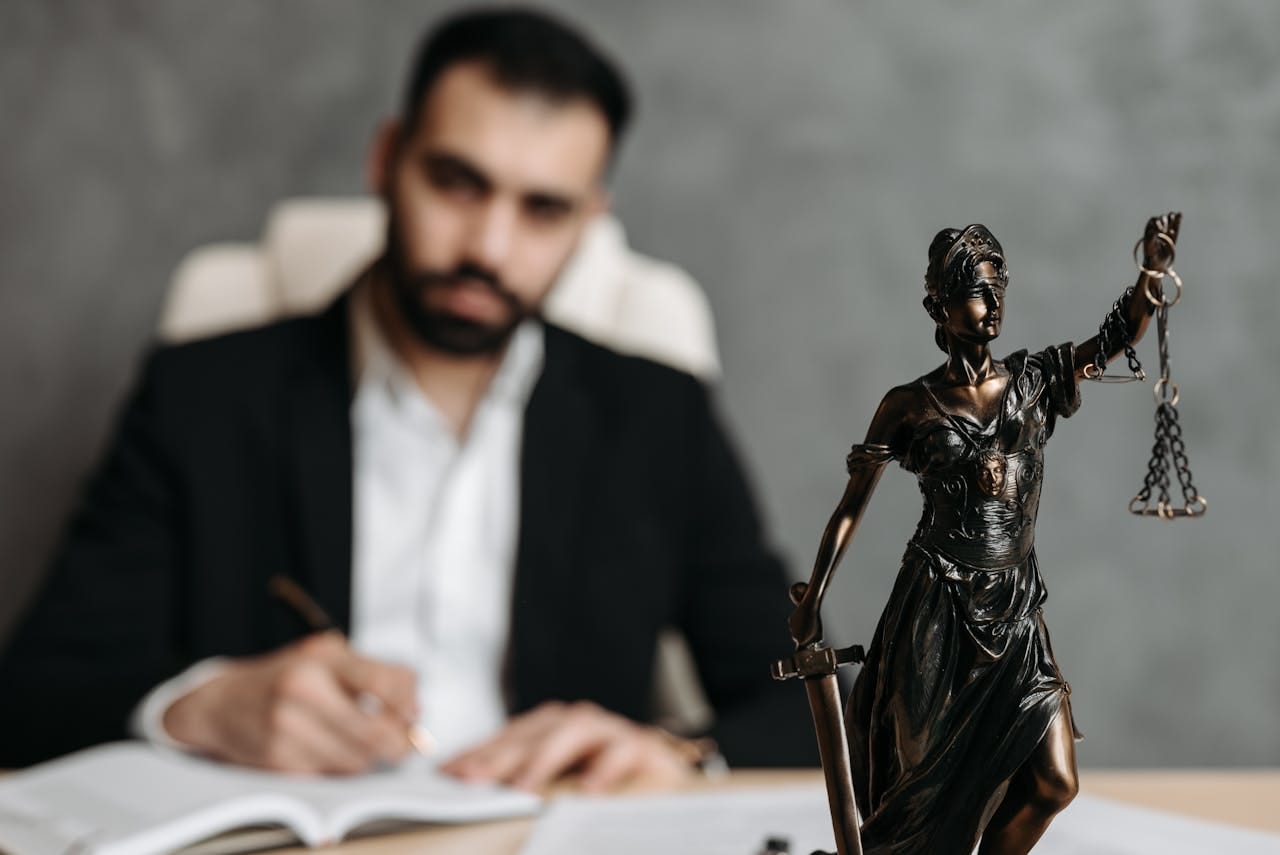 How a Corporate Attorney Long Island Can Help Protect Your Business from Legal Risk | RMFPC