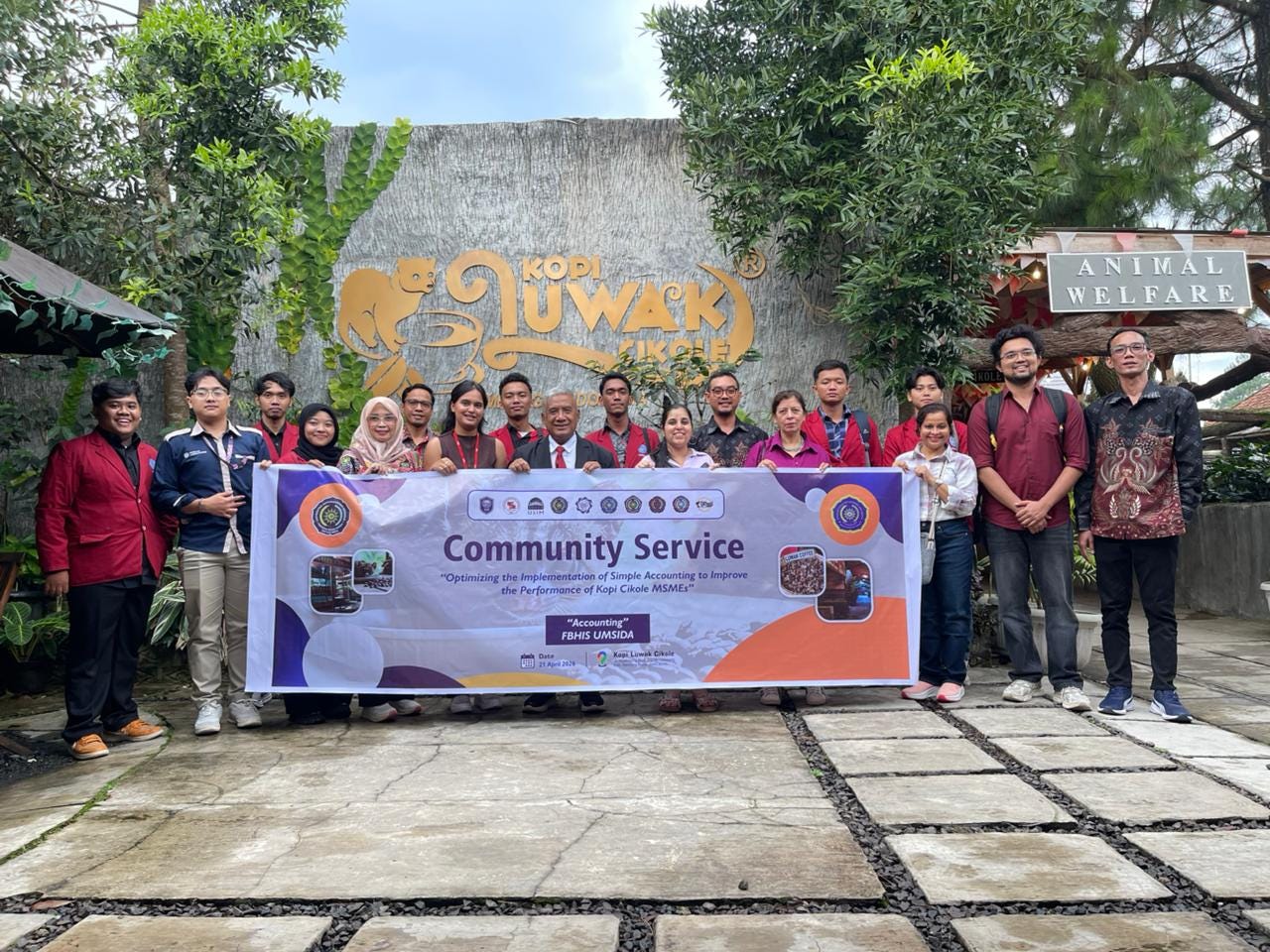 Lihat Potensi Kopi Luwak di Lembang, 4 Dosen Umsida Beri Penguatan SDM dan Digitalisasi Usaha