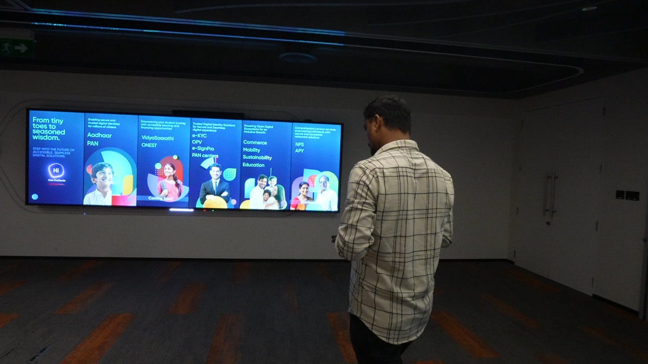 Interactive Experience Center Design Trends Shaping Customer Journeys