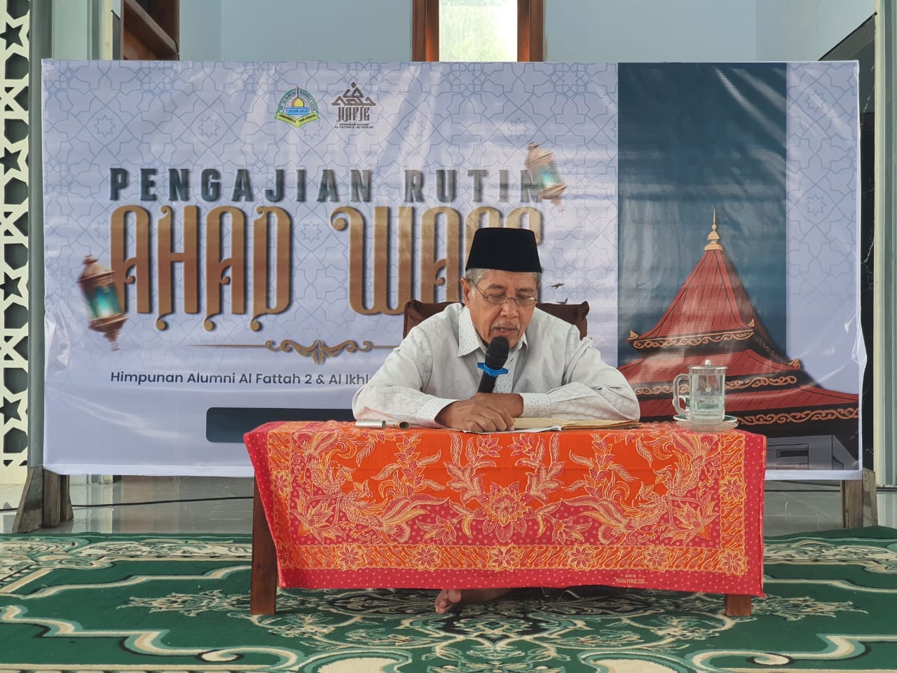 Menebar Welas Asih Tanpa Pilih Kasih