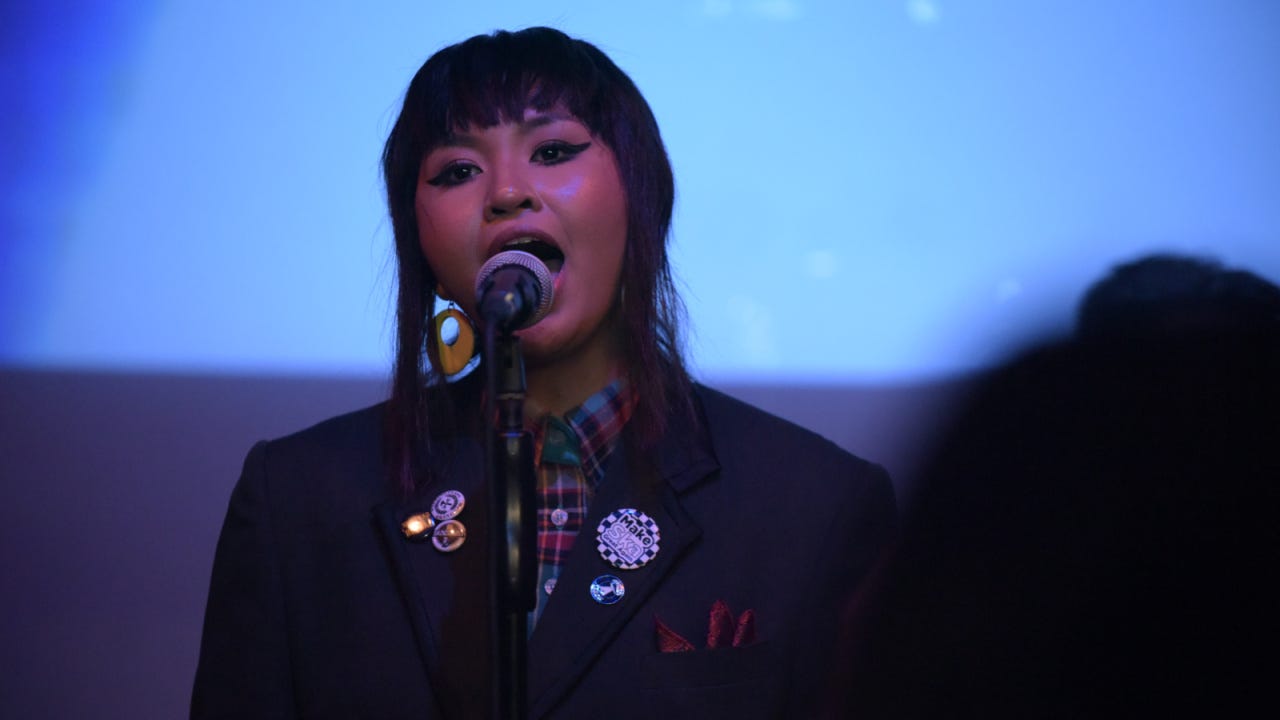 UP CLOSE WITH NIAHSKA