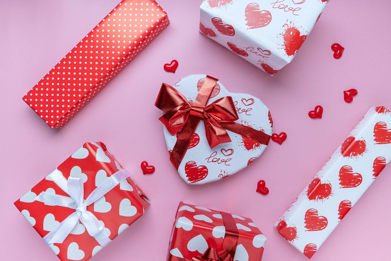 10 erschwingliche Valentinstagsgeschenke, die trotzdem Eindruck machen