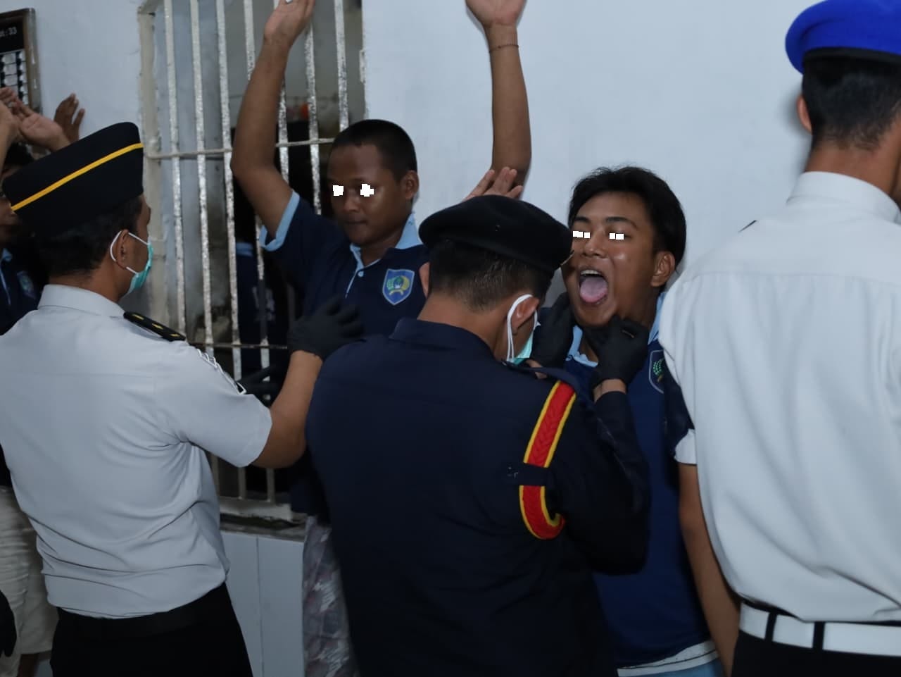 Lapas Mojokerto Gelar Razia Gabungan Bersama Kanwil Ditjenpas Jatim dan Aparat Penegak Hukum