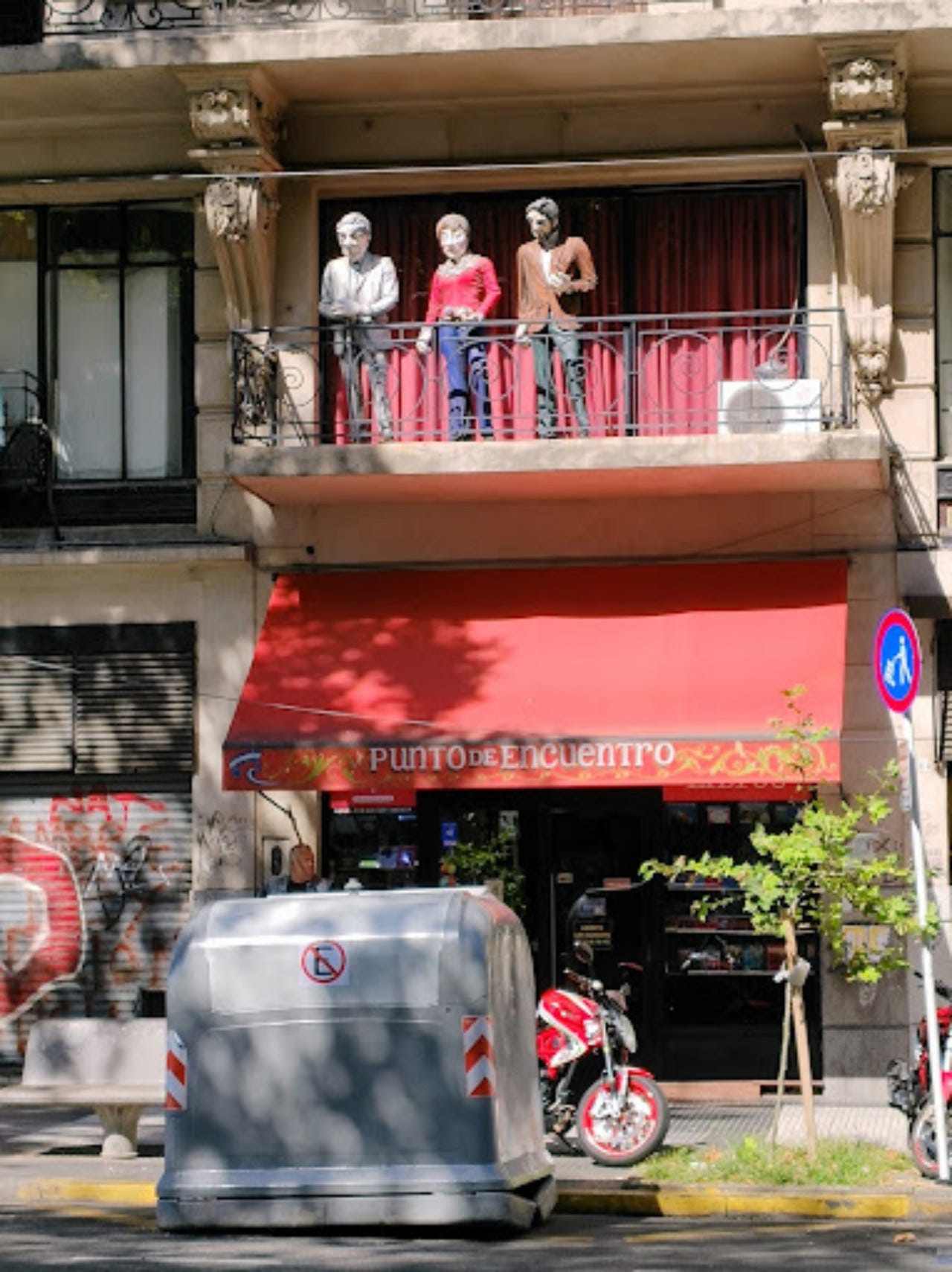 Dos reconocidas librerías del centro porteño cierran sus puertas: Qué pasará con sus locales y sus…