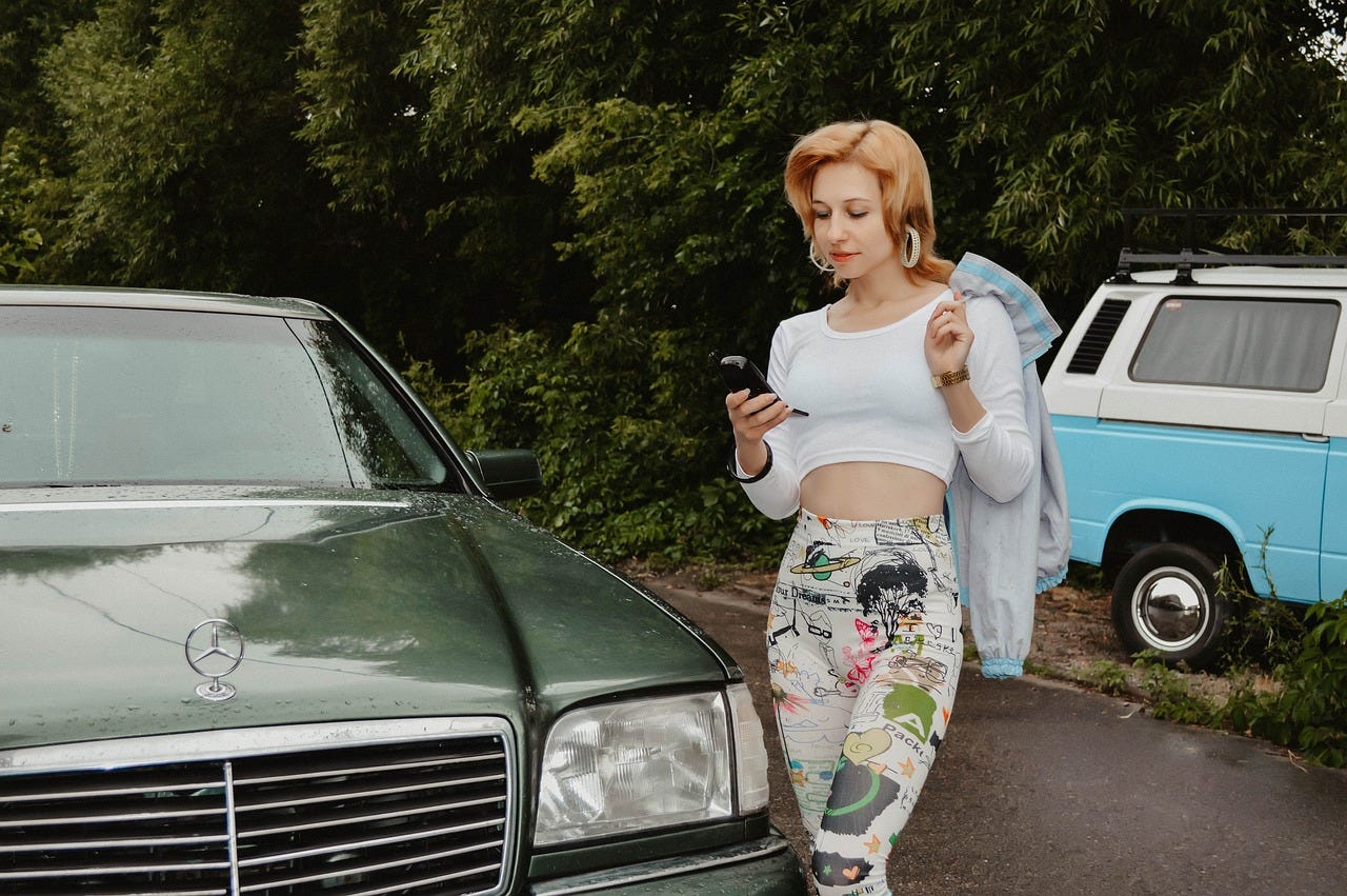 10 Songs That Define the ’90s Generation