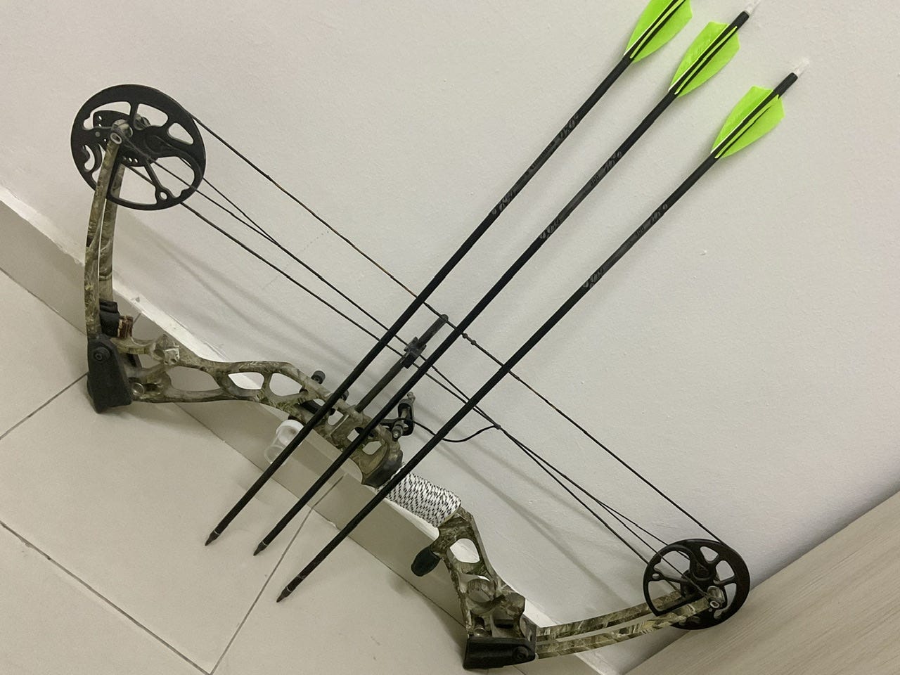 I need a quiver for 3 arrows