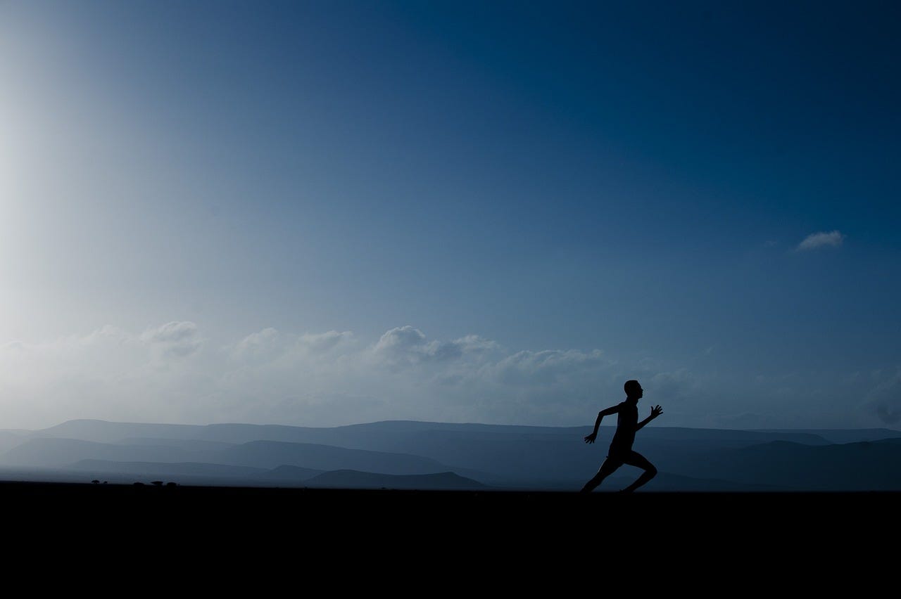 Salí corriendo