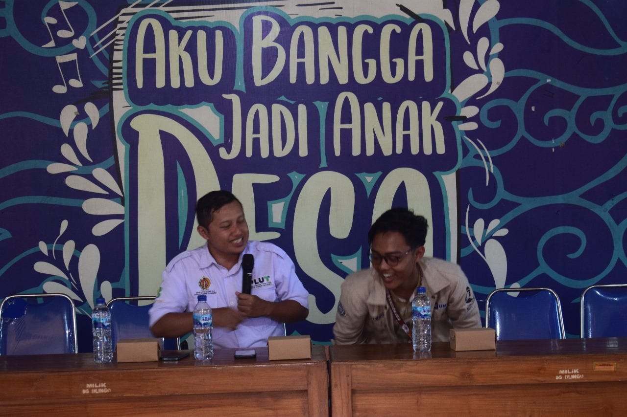 Tim PPK Ormawa UKM KPM UMY Menjadi Wadah Keberlanjutan Usaha Bagi UMKM di Desa Dlingo lewat…