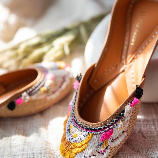 Needledust: Leather Juttis  Traditional Ethnic Jutti for Women