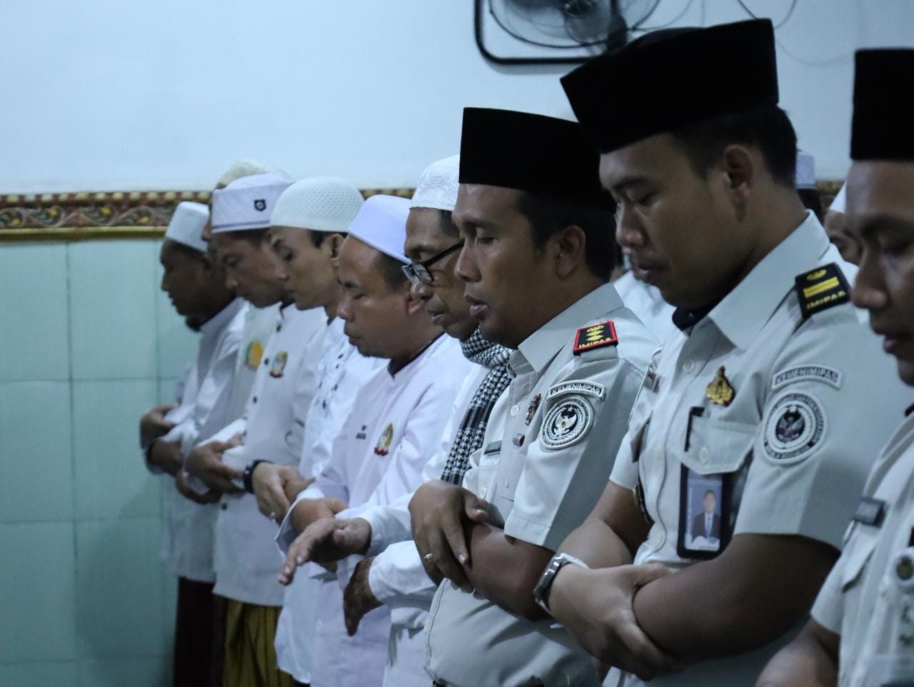 Sholat Idul Adha Penuh Khidmat, WBP dan Petugas Lapas Mojokerto Gelar Ibadah Berjamaah