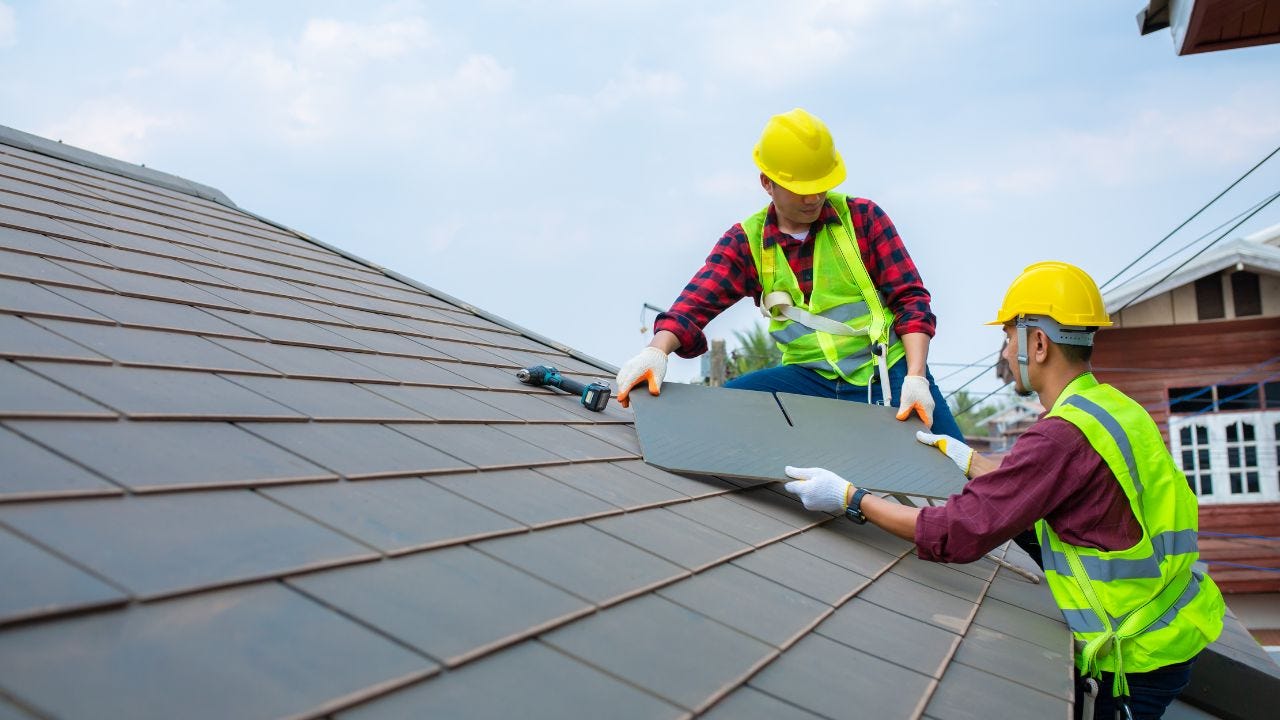 The 5-Step Action Plan for Homeowners Dealing with a Leaky Ceiling and Searching for a Roof Repair…