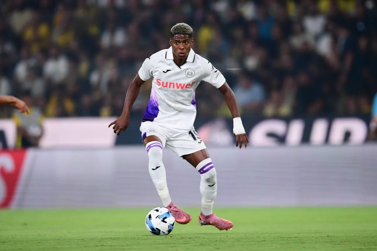 Nilson Angulo (player profile), outside the top #11