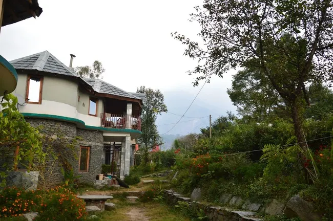 Ghoomakkad/Infinity Hackbase is a balm for the soul. (Image courtesy: Mayur Sontakke on Tripoto)