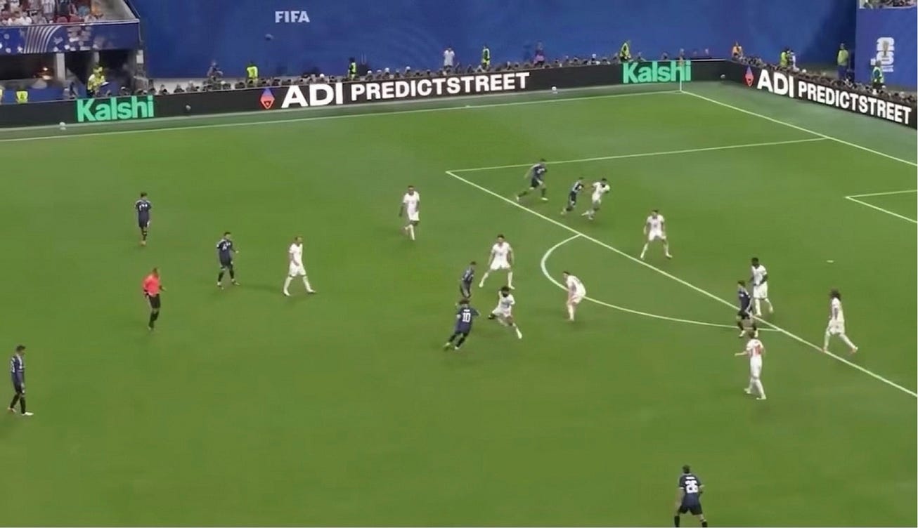 Messi drops into zone 14.