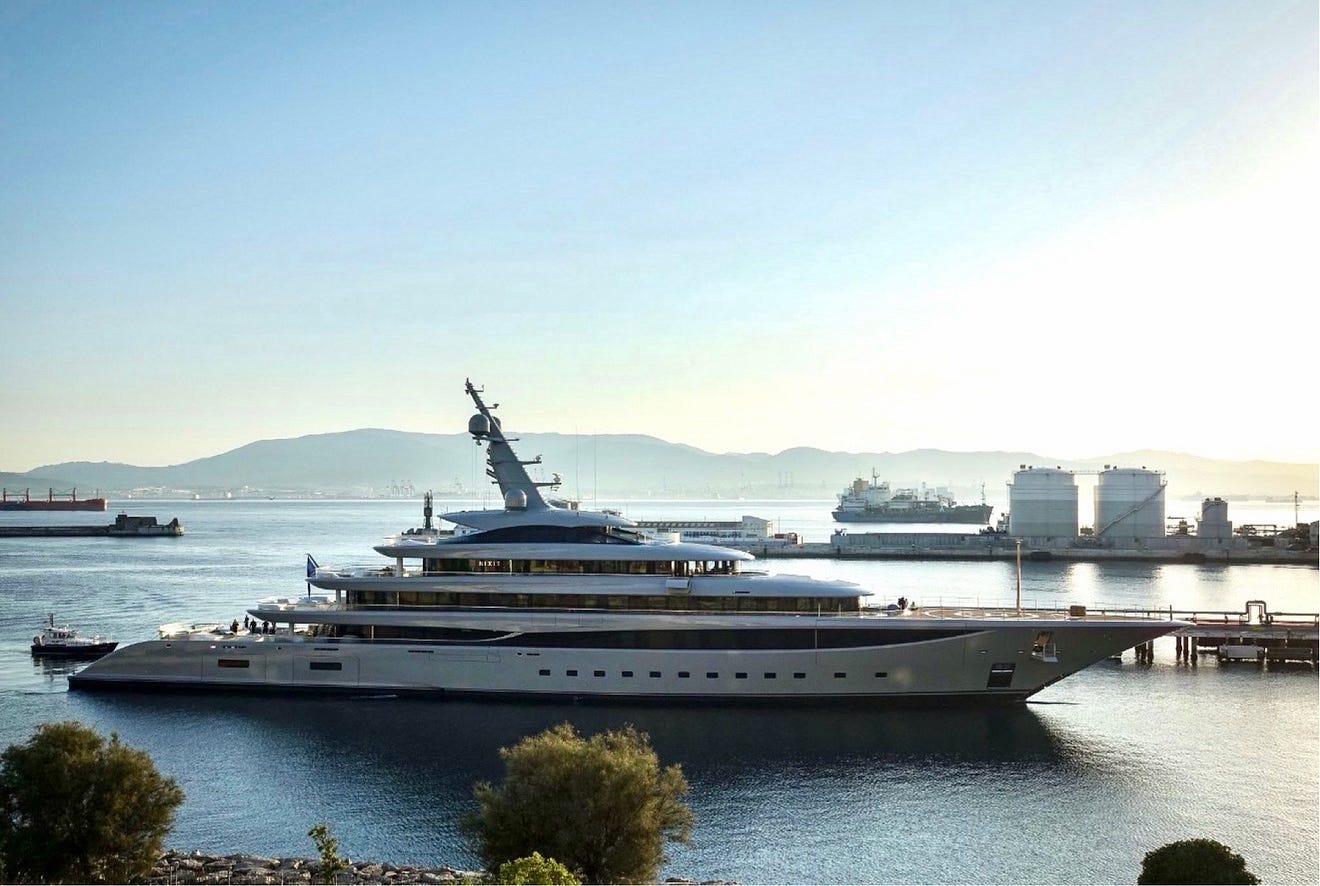 British Broker Sues Billionaire for Yacht Commission – Here’s the Whole Drama 🎭
