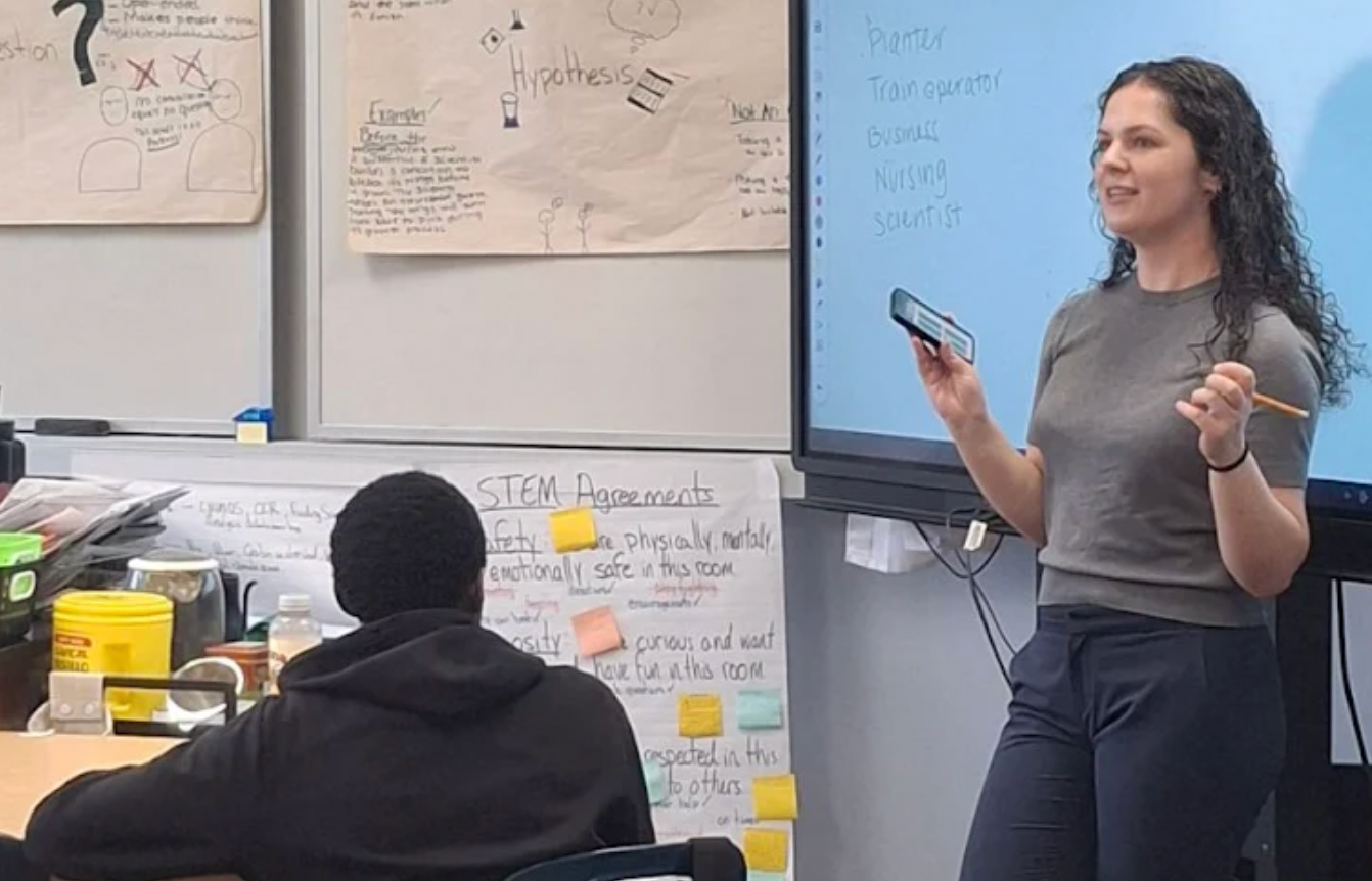 Bronx Green Jobs Visits Bronx Lab School