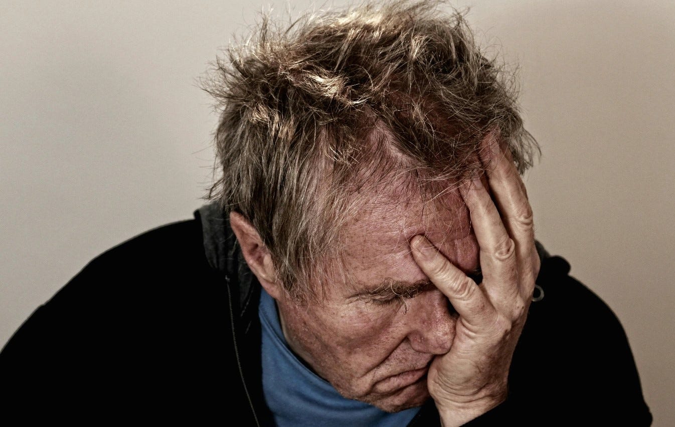 7 Signs Your Parent May Need Dementia Support