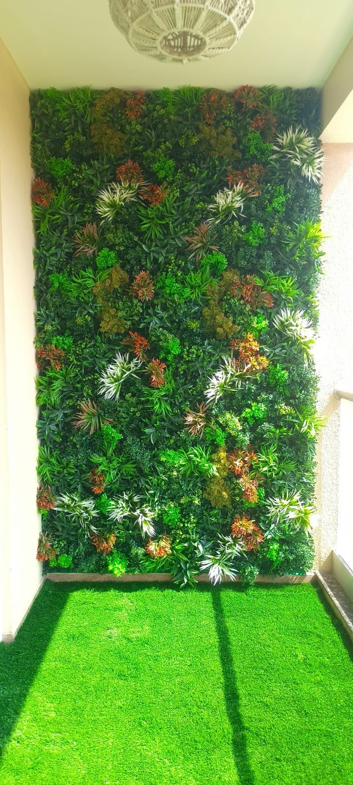 2024’s Most Impressive Artificial Vertical Garden Projects by