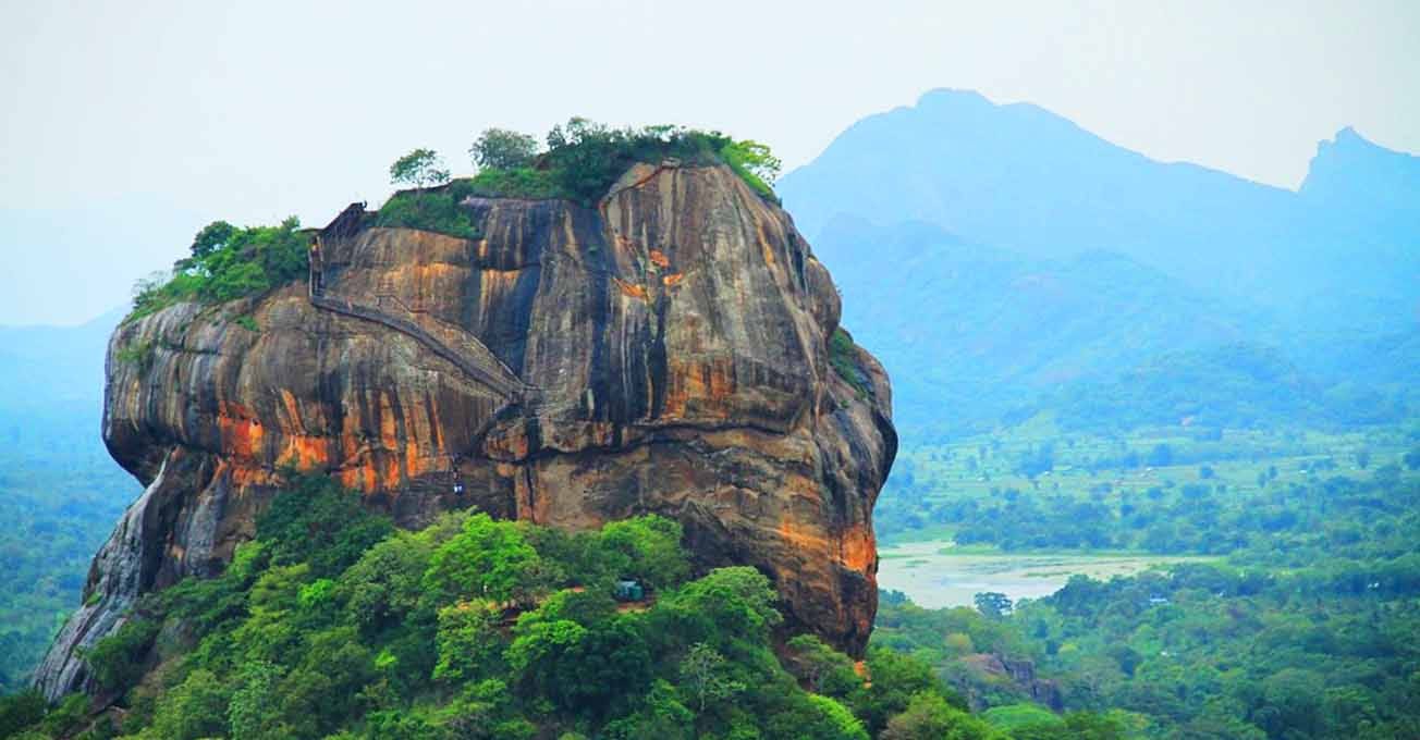 Five Must Visit Places for Your Next Trip to Sri Lanka | by Bonniyedern |  Medium