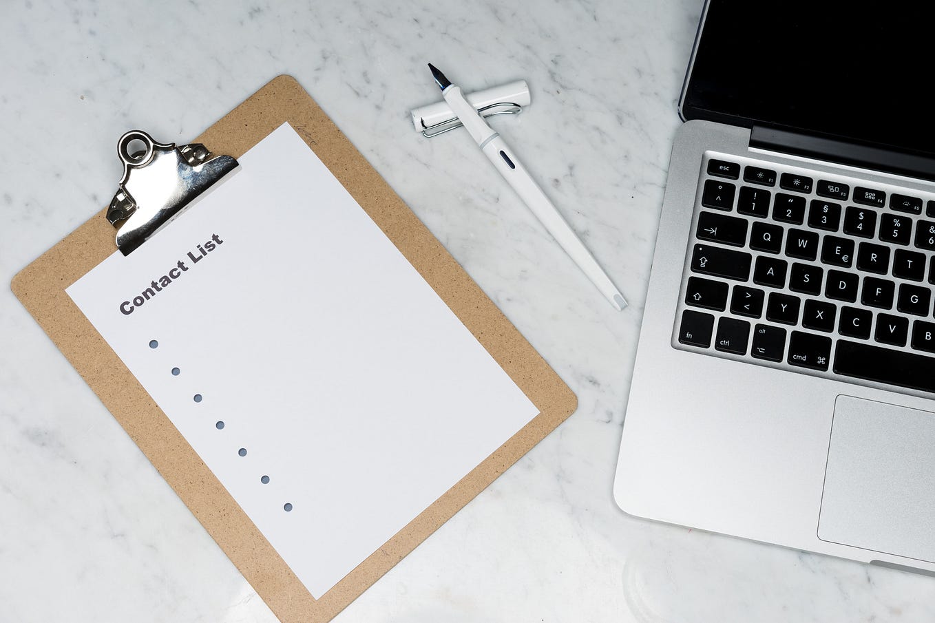 What is .plist file in iOS — Exploring Plist Files: Configuration and Data Storage in Swift