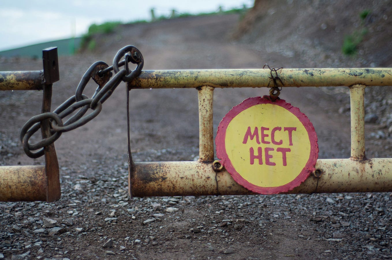 My Boss Is Toxic. Is Your Boss Toxic Too? by Maxim ABE Write A