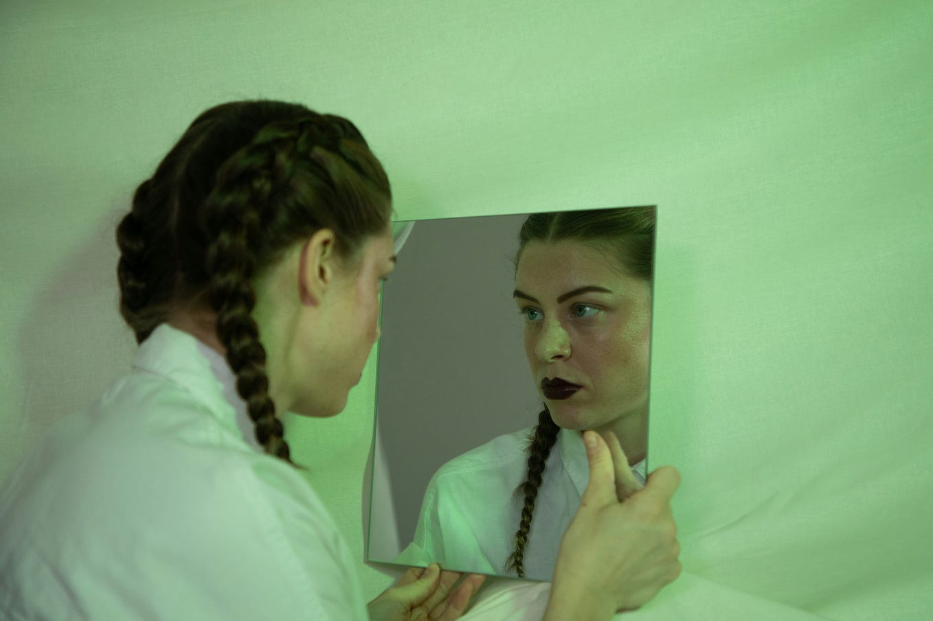 The Five Stages of Self-Psychology: “How To Get to Know Yourself” | by ...
