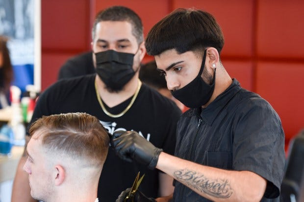 Mastering the Mane: Finding the Perfect Hairstyling School Near You 