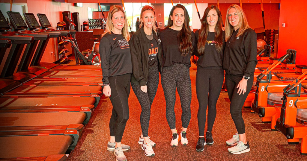 How Early 2000s Fashion Revolutionized the Wardrobe by Aliashan Medium